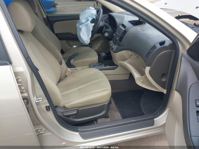 Продажа на аукционе авто 2010 Hyundai Elantra Gls, vin: KMHDU4AD7AU040533, номер лота: 44916757