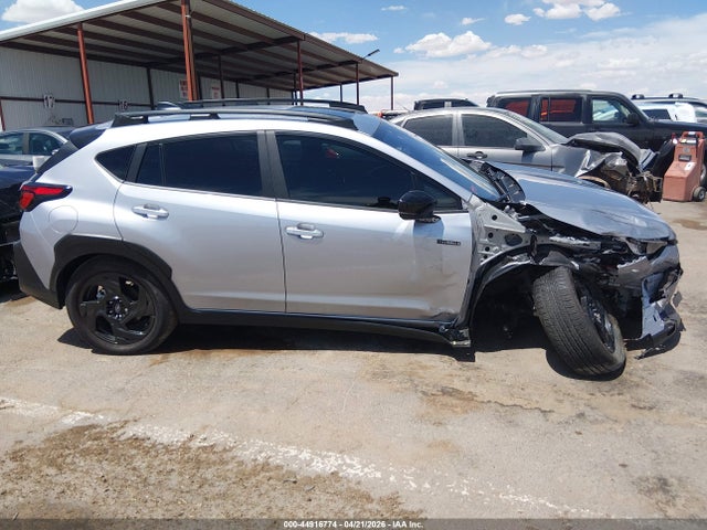 JF2GUSGD2T8201588 Subaru Crosstrek Sport