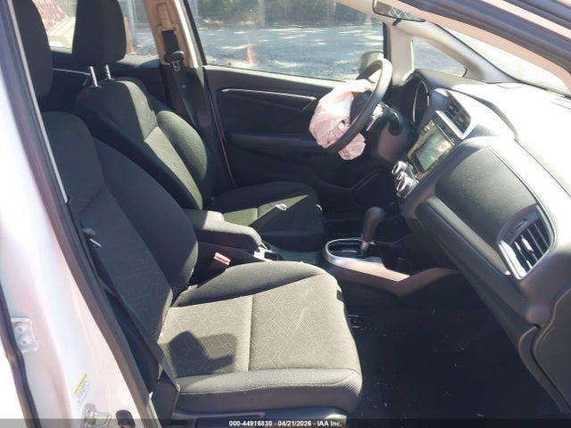 Продажа на аукционе авто 2015 Honda Fit Ex/ex-l, vin: 3HGGK5H84FM752159, номер лота: 44916830