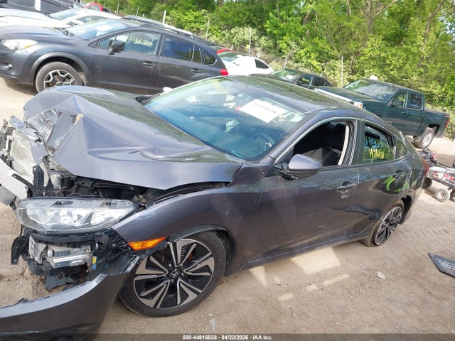 Продажа на аукционе авто 2017 Honda Civic Ex-t, vin: 19XFC1F39HE206588, номер лота: 44916838