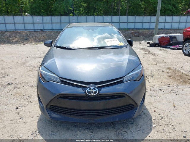 2017 Toyota Corolla Le მანქანა იყიდება აუქციონზე, vin: 2T1BURHE4HC847980, აუქციონის ნომერი: 44916858