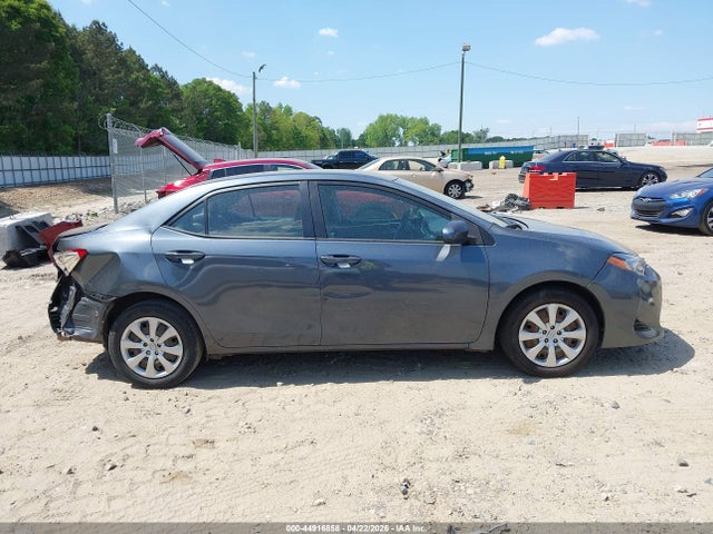 2017 Toyota Corolla Le მანქანა იყიდება აუქციონზე, vin: 2T1BURHE4HC847980, აუქციონის ნომერი: 44916858