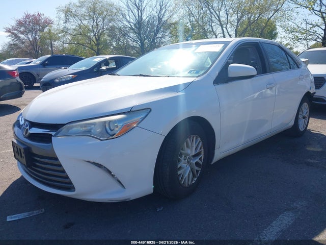 44916925 :رقم المزاد ، 4T4BF1FK7GR577764 vin ، 2016 Toyota Camry Le مزاد بيع
