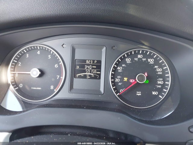 2014 Volkswagen Jetta 1.8t Se მანქანა იყიდება აუქციონზე, vin: 3VWD07AJ3EM362861, აუქციონის ნომერი: 44916950