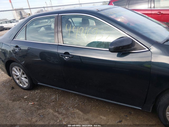 44916952 :رقم المزاد ، 4T4BF1FK0CR217584 vin ، 2012 Toyota Camry Xle مزاد بيع