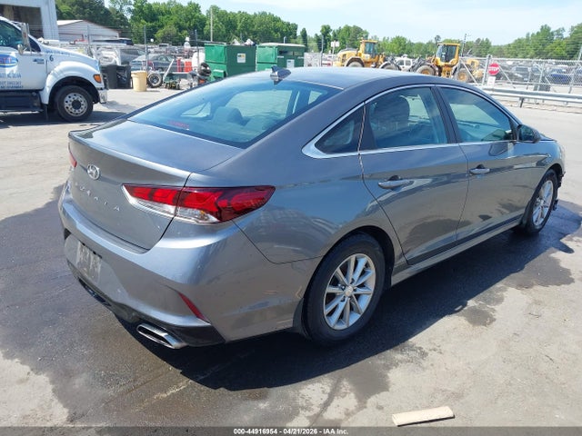 2019 Hyundai Sonata Se მანქანა იყიდება აუქციონზე, vin: 5NPE24AF9KH807536, აუქციონის ნომერი: 44916954