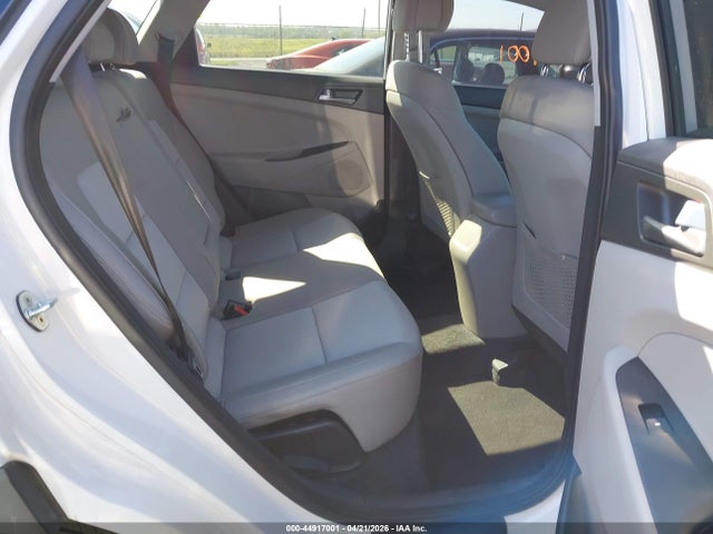 44917001 :رقم المزاد ، KM8J23A49GU162631 vin ، 2016 Hyundai Tucson Se مزاد بيع