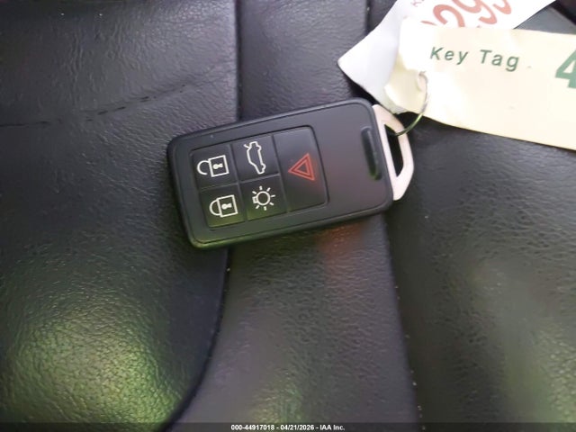 2016 VOLVO XC60 YV440MDK3G2844114 Photo 10