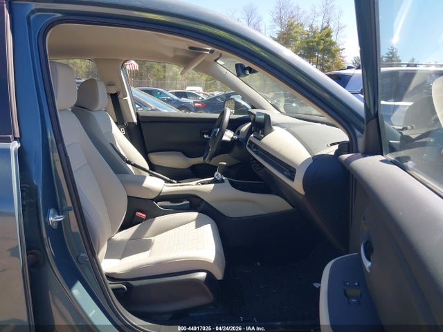 3CZRZ2H33RM748236 Honda Hr-v Awd Lx