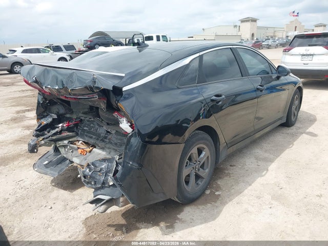 KIA K5 LX 2021 5XXG24J24MG027254 Image 4