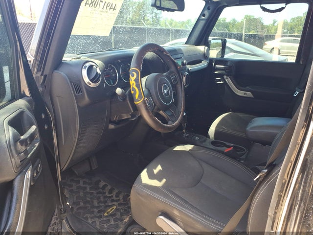 Продажа на аукционе авто 2017 Jeep Wrangler Unlimited Sahara 4x4, vin: 1C4BJWEG2HL557775, номер лота: 44917084