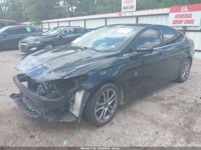 44917130 :رقم المزاد ، 3FA6P0H78HR221158 vin ، 2017 Ford Fusion Se مزاد بيع