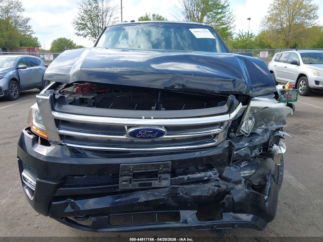 Продажа на аукционе авто 2017 Ford Expedition Xlt, vin: 1FMJU1JT7HEA11496, номер лота: 44917156