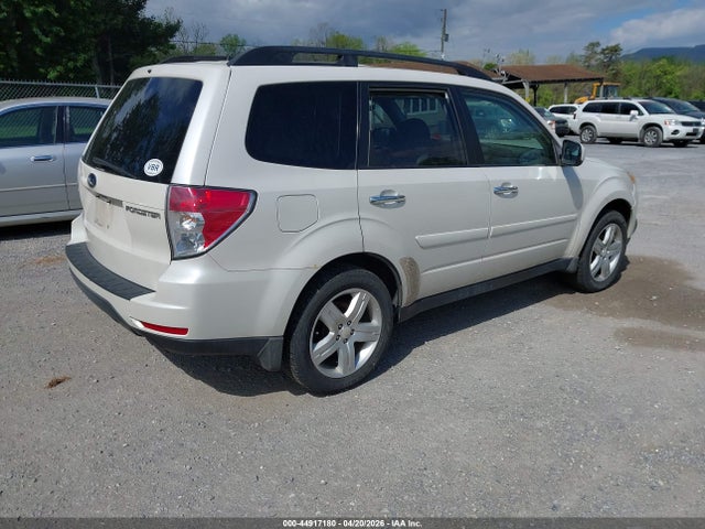 Продажа на аукционе авто 2010 Subaru Forester 2.5x Premium, vin: JF2SH6CC2AH704926, номер лота: 44917180