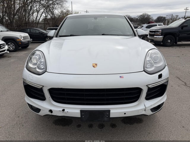 2018 Porsche Cayenne Platinum Edition მანქანა იყიდება აუქციონზე, vin: WP1AA2A21JKA02261, აუქციონის ნომერი: 44917191