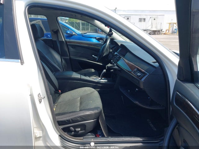 2010 Bmw 528i მანქანა იყიდება აუქციონზე, vin: WBANU5C51AC128923, აუქციონის ნომერი: 44917232