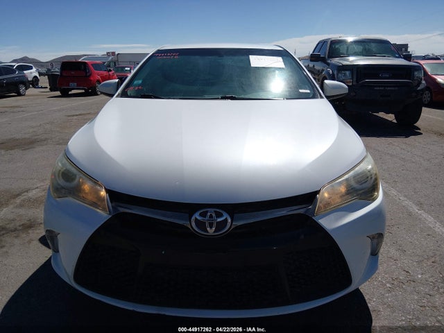 2017 Toyota Camry Se მანქანა იყიდება აუქციონზე, vin: 4T1BF1FK7HU363594, აუქციონის ნომერი: 44917262