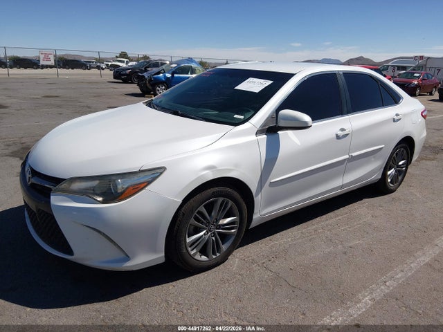 2017 Toyota Camry Se მანქანა იყიდება აუქციონზე, vin: 4T1BF1FK7HU363594, აუქციონის ნომერი: 44917262