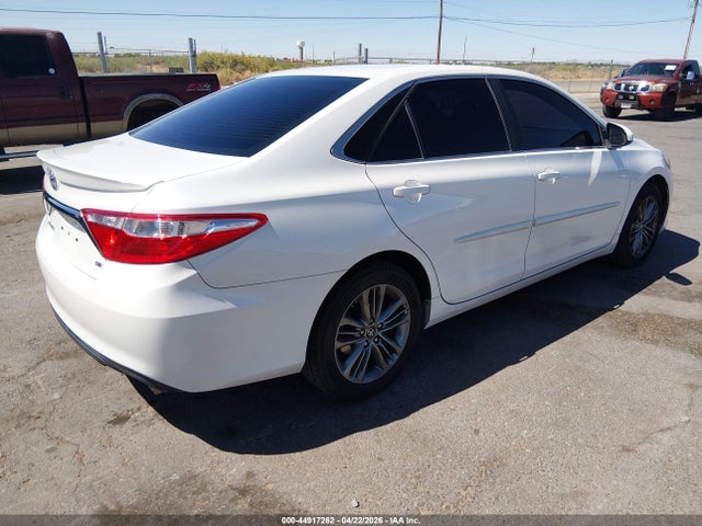 2017 Toyota Camry Se მანქანა იყიდება აუქციონზე, vin: 4T1BF1FK7HU363594, აუქციონის ნომერი: 44917262