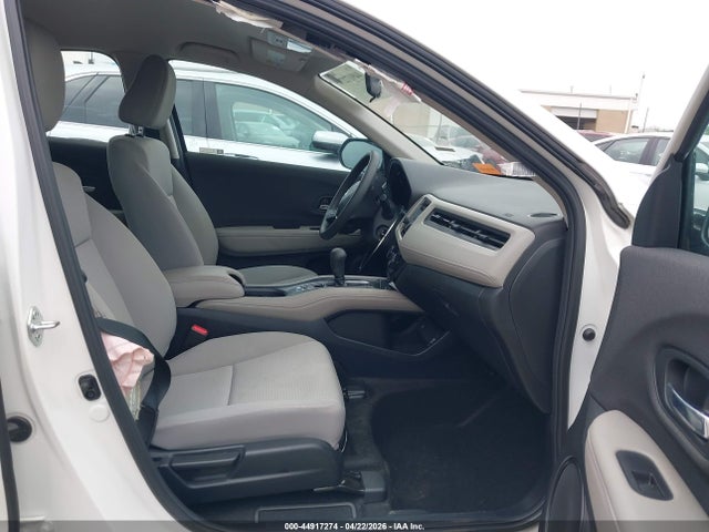 Продажа на аукционе авто 2021 Honda Hr-v 2wd Lx, vin: 3CZRU5H37MM729536, номер лота: 44917274