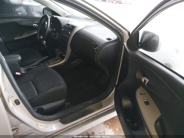 44917306 :رقم المزاد ، 1NXBU4EE3AZ176152 vin ، 2010 Toyota Corolla S مزاد بيع
