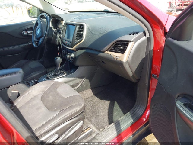 1C4PJLCB5FW621010 Jeep Cherokee Latitude