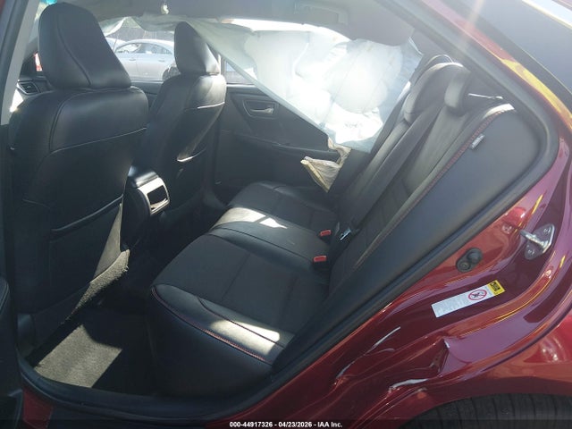 44917326 :رقم المزاد ، 4T1BF1FK6HU793942 vin ، 2017 Toyota Camry Se مزاد بيع