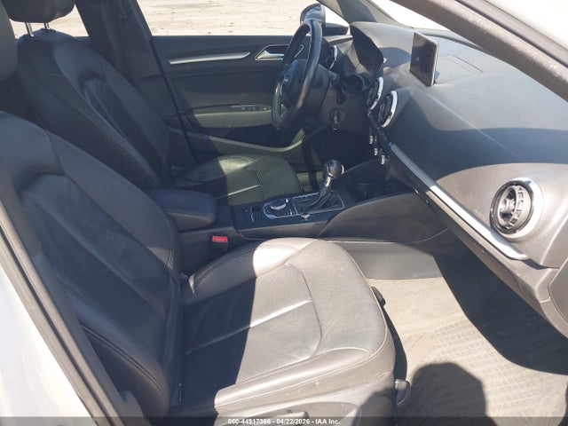Aukcja sprzedaży 2016 Audi A3 1.8t Premium, vin: WAUA7GFF4G1004199, numer aukcji: 44917366