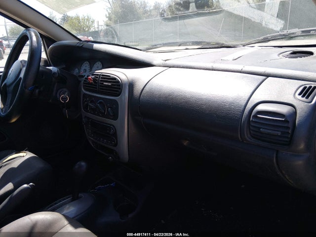 44917411 :رقم المزاد ، 1B3ES56CX5D267839 vin ، 2005 Dodge Neon Sxt مزاد بيع