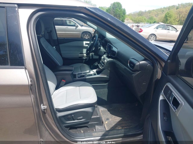 2021 Ford Explorer Xlt მანქანა იყიდება აუქციონზე, vin: 1FMSK7DH2MGA29052, აუქციონის ნომერი: 44917435