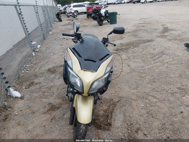 44917452 :رقم المزاد ، MLHNF0418E5000200 vin ، 2014 Honda Nss300 A مزاد بيع