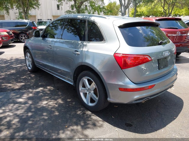 44917471 :رقم المزاد ، WA1DKAFP8BA053333 vin ، 2011 Audi Q5 3.2 Premium Plus مزاد بيع