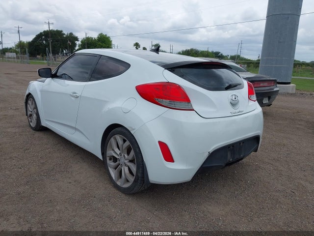 Продажа на аукционе авто 2013 Hyundai Veloster Base W/gray, vin: KMHTC6AD8DU108384, номер лота: 44917489