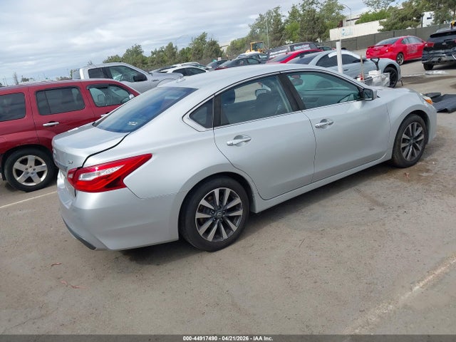 Nissan Altima 2.5 Sv 2017 1N4AL3AP5HC185509 Image 4