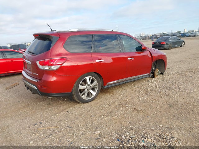 2015 Nissan Pathfinder Platinum მანქანა იყიდება აუქციონზე, vin: 5N1AR2MN8FC605821, აუქციონის ნომერი: 44917517