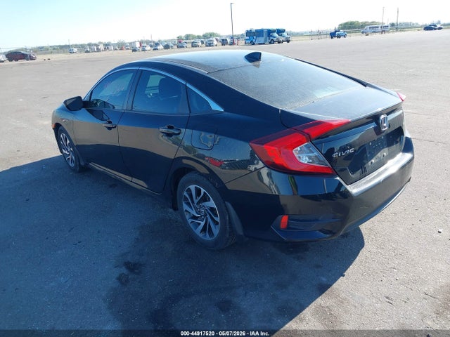 Продажа на аукционе авто 2017 Honda Civic Ex, vin: 19XFC2F84HE069674, номер лота: 44917520