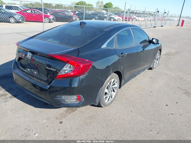 Продажа на аукционе авто 2017 Honda Civic Ex, vin: 19XFC2F84HE069674, номер лота: 44917520