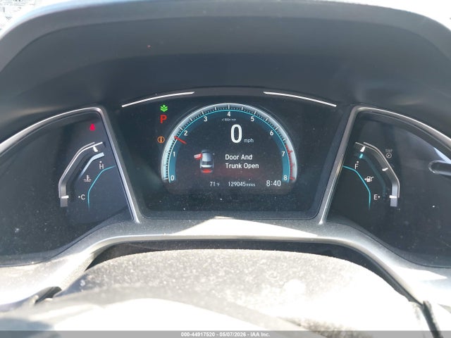 Продажа на аукционе авто 2017 Honda Civic Ex, vin: 19XFC2F84HE069674, номер лота: 44917520