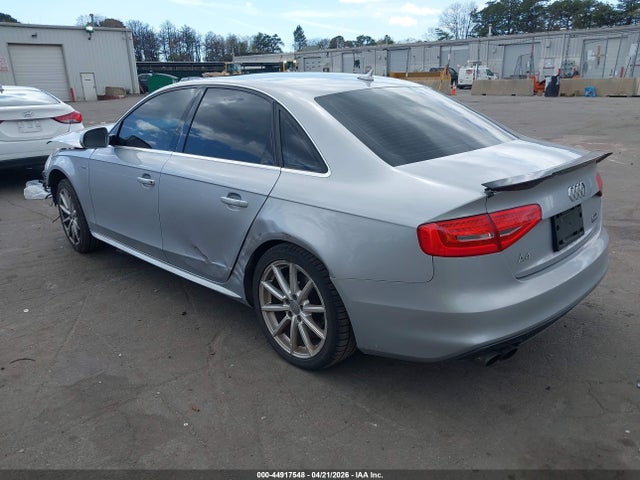Продаж на аукціоні авто 2016 Audi A4 2.0t Premium, vin: WAUFFAFL1GN005606, номер лоту: 44917548