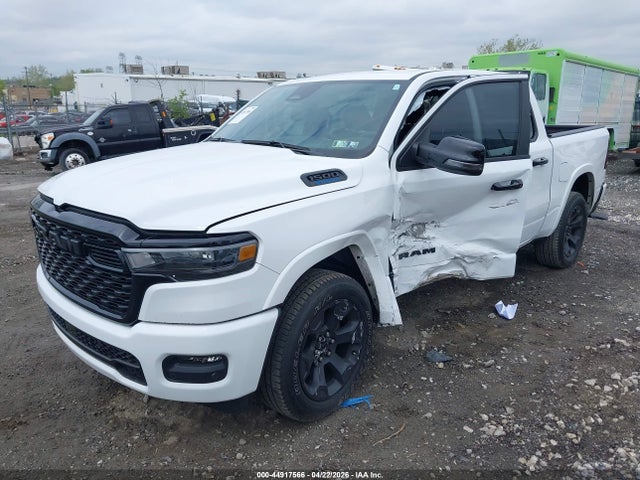 Aukcja sprzedaży 2025 Ram 1500 Big Horn  4x4 5'7 Box, vin: 1C6RRFFG6SN566763, numer aukcji: 44917566