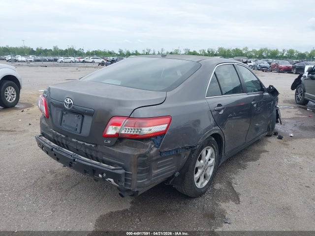 44917591 :رقم المزاد ، 4T4BF3EK6BR194226 vin ، 2011 Toyota Camry Le مزاد بيع