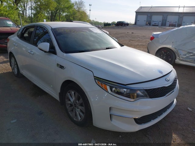 2018 Kia Optima Lx მანქანა იყიდება აუქციონზე, vin: 5XXGT4L36JG269252, აუქციონის ნომერი: 44917602