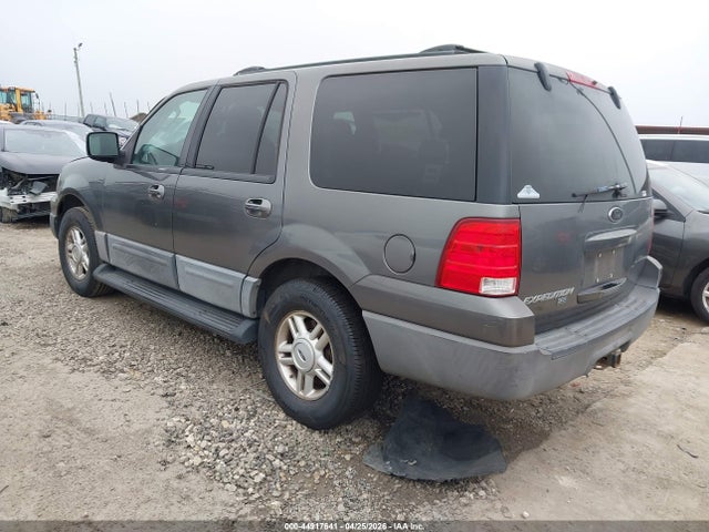 2004 Ford Expedition Xlt მანქანა იყიდება აუქციონზე, vin: 1FMRU15W44LB26344, აუქციონის ნომერი: 44917641