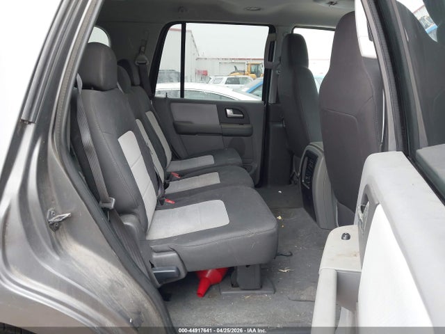 2004 Ford Expedition Xlt მანქანა იყიდება აუქციონზე, vin: 1FMRU15W44LB26344, აუქციონის ნომერი: 44917641