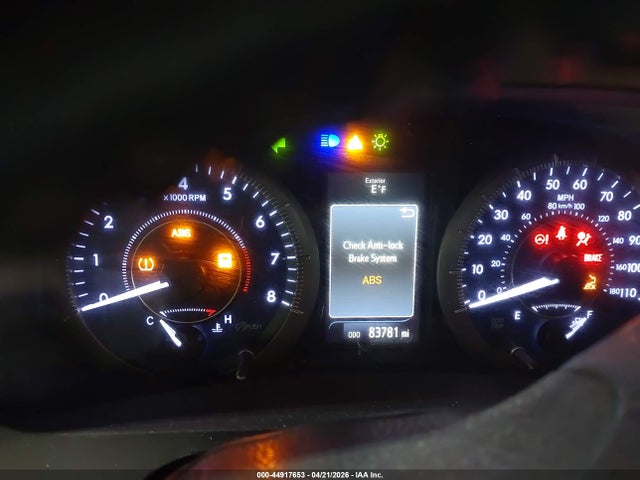 44917653 :رقم المزاد ، 5TDYK3DC3GS743908 vin ، 2016 Toyota Sienna Xle 8 Passenger مزاد بيع