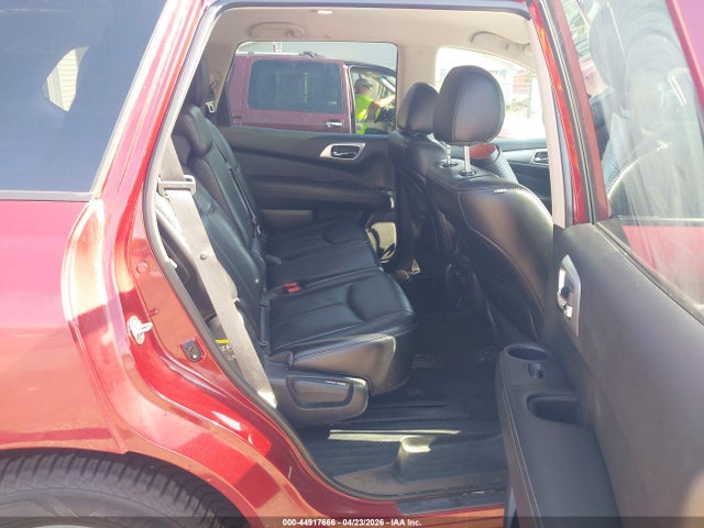 44917666 :رقم المزاد ، 5N1DR2CM2LC626729 vin ، 2020 Nissan Pathfinder Sl 4wd مزاد بيع