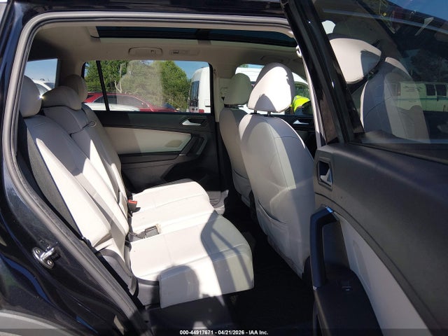 Продаж на аукціоні авто 2020 Volkswagen Tiguan 2.0t Se/2.0t Se R-line Black/2.0t Sel, vin: 3VV3B7AX6LM066213, номер лоту: 44917671