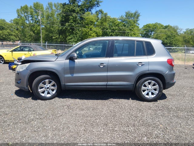 Aukcja sprzedaży 2009 Volkswagen Tiguan S/se/sel, vin: WVGAV75N89W508595, numer aukcji: 44917675