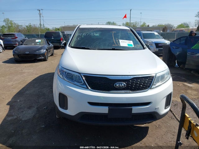 2015 Kia Sorento Lx მანქანა იყიდება აუქციონზე, vin: 5XYKT3A69FG629117, აუქციონის ნომერი: 44917703
