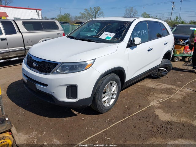2015 Kia Sorento Lx მანქანა იყიდება აუქციონზე, vin: 5XYKT3A69FG629117, აუქციონის ნომერი: 44917703